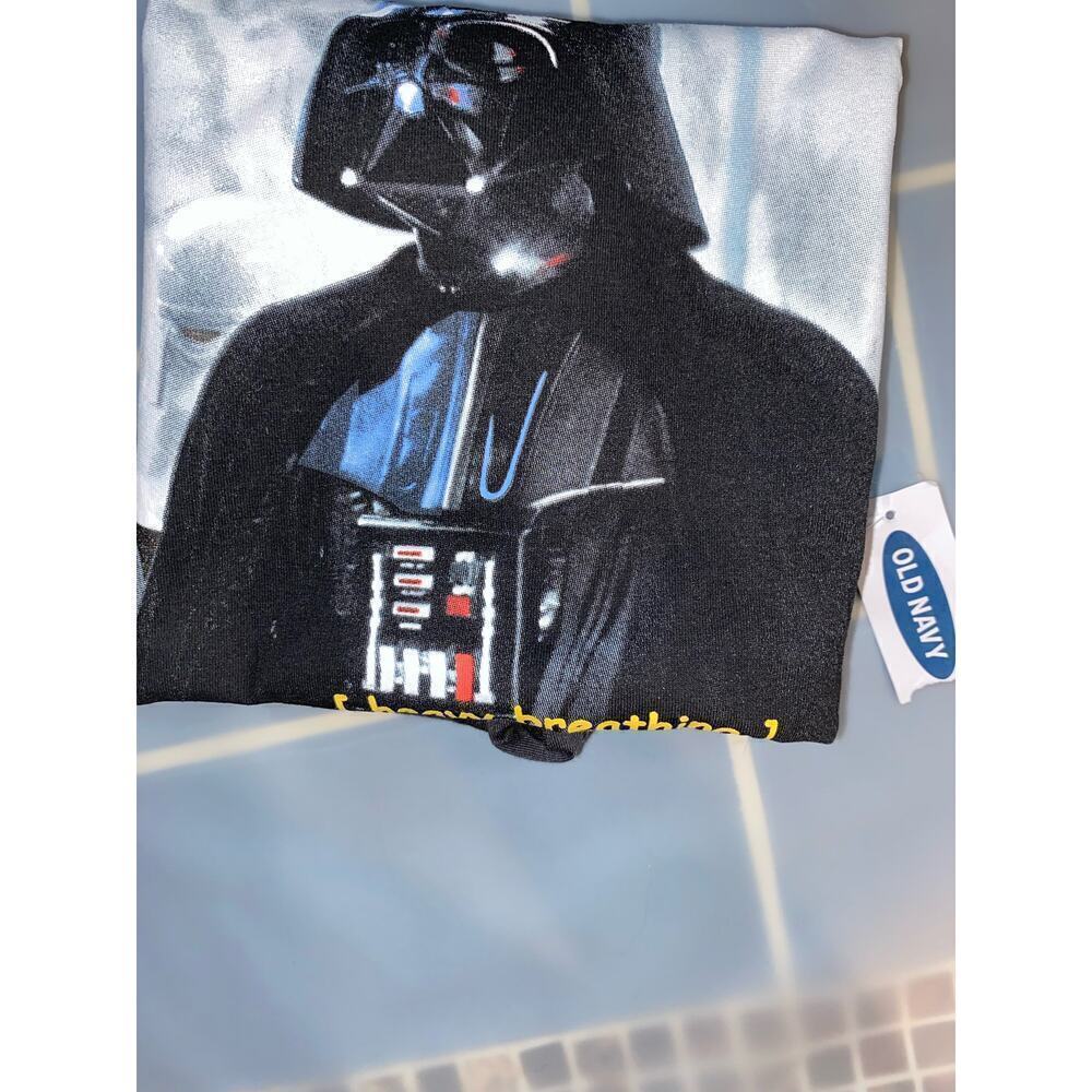 NWT Darth Vader‎ Star Wars "Heavy Breathing" Old Navy T-Shirt Size Small - Picture 5 of 5